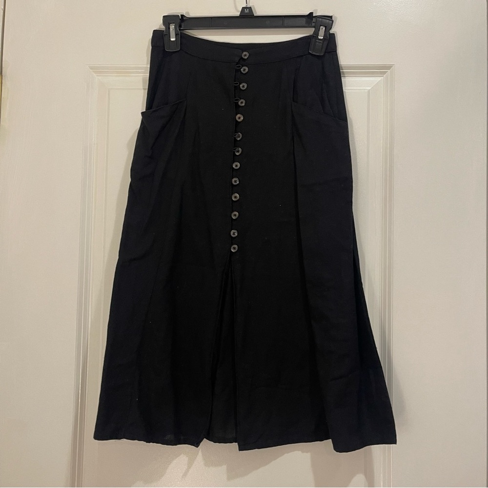 SIZE 4 | Black Midi Skirt with Buttons, Split Hem
